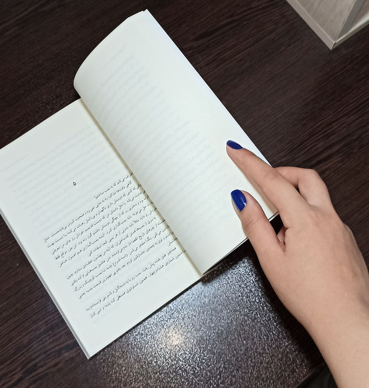 قهوه سرد آقای نویسنده روزبه معین نیماژ
